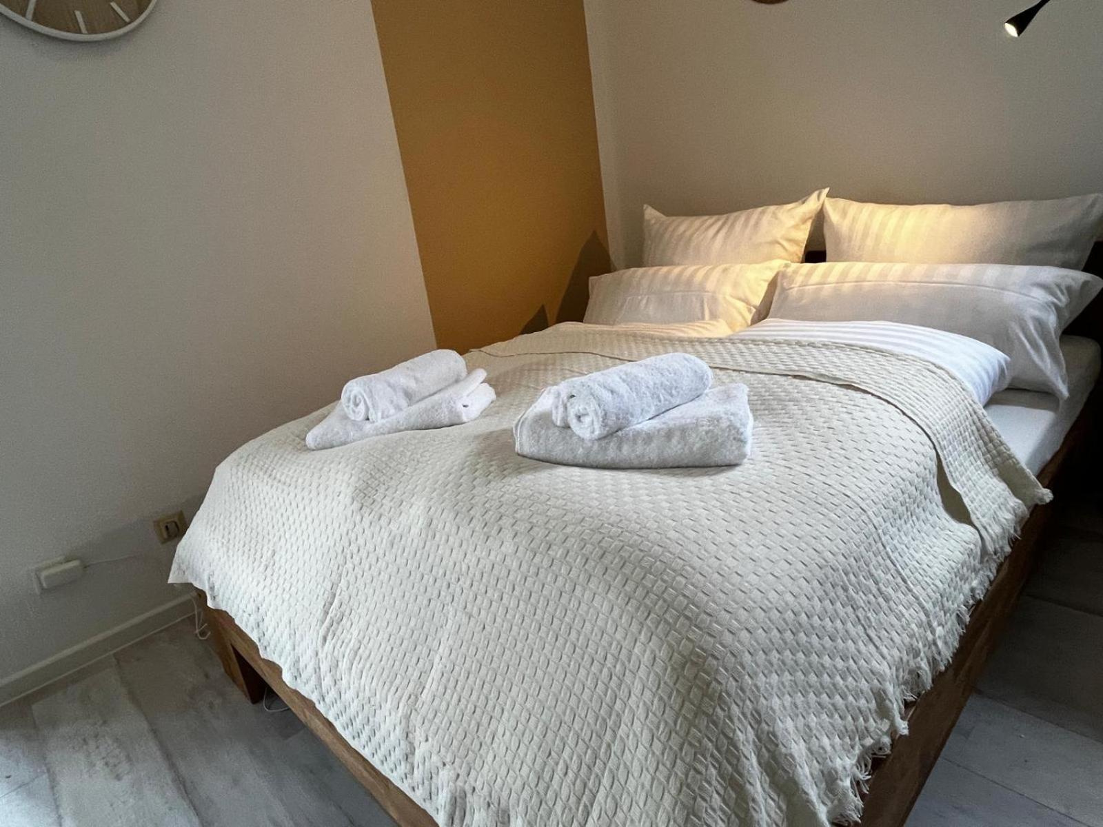 Ruhige & Zentrale Ferienwohnung Halver Buitenkant foto